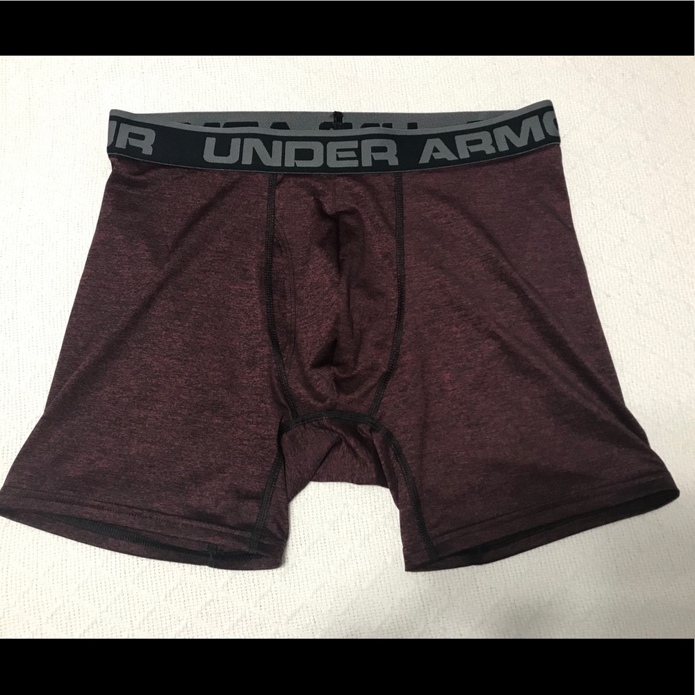 Under Armour Boxers Burgundy! Comfy!